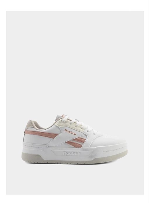 Продается оригинал кеды Reebok