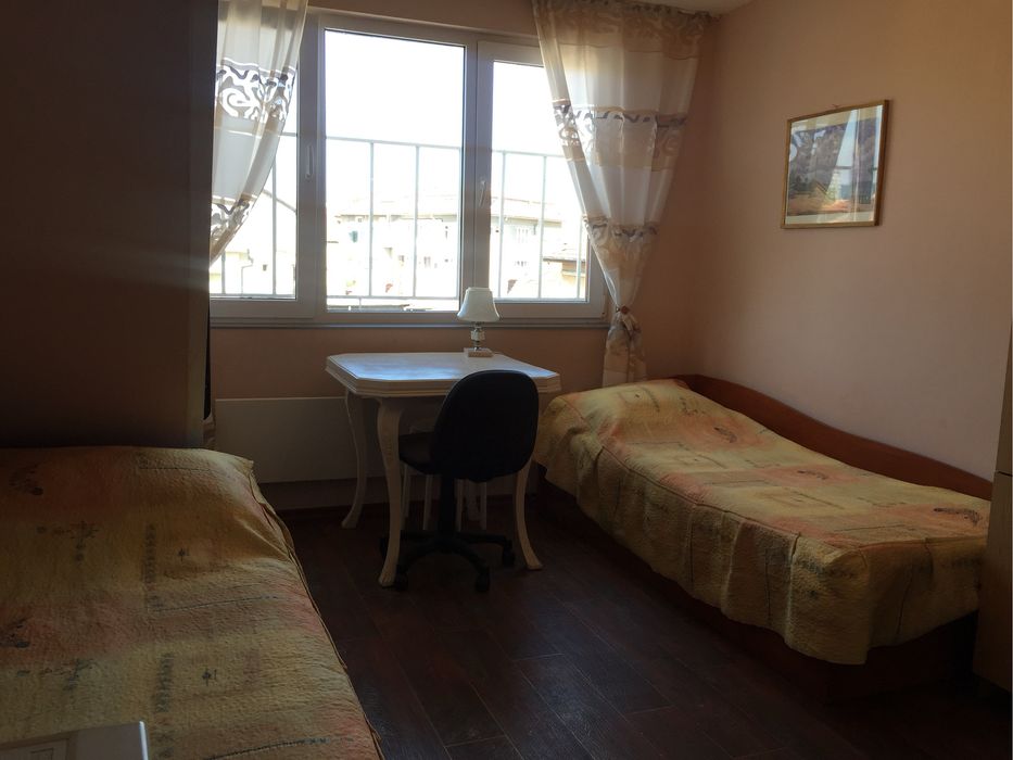 Дава се под наем Мезонет в Варна, Гръцка махала - 45 кв.м за 357 € - Снимка #3