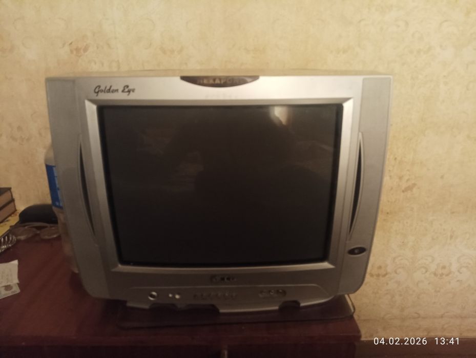 Продаю Телевизор LG,б/у