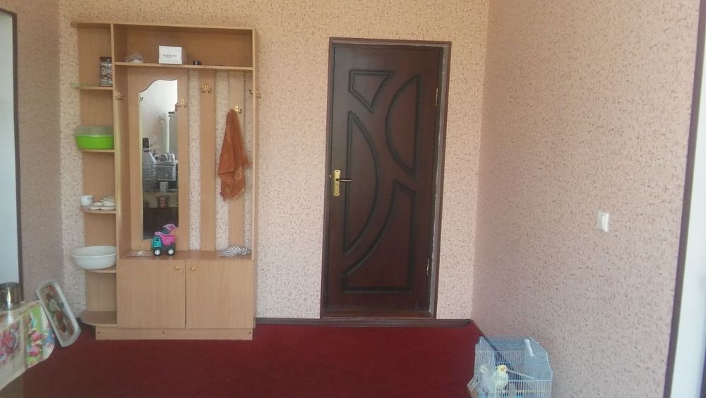 Ohangaron T.Oybuloq(leninchi)da tayyor hovli sotiladi