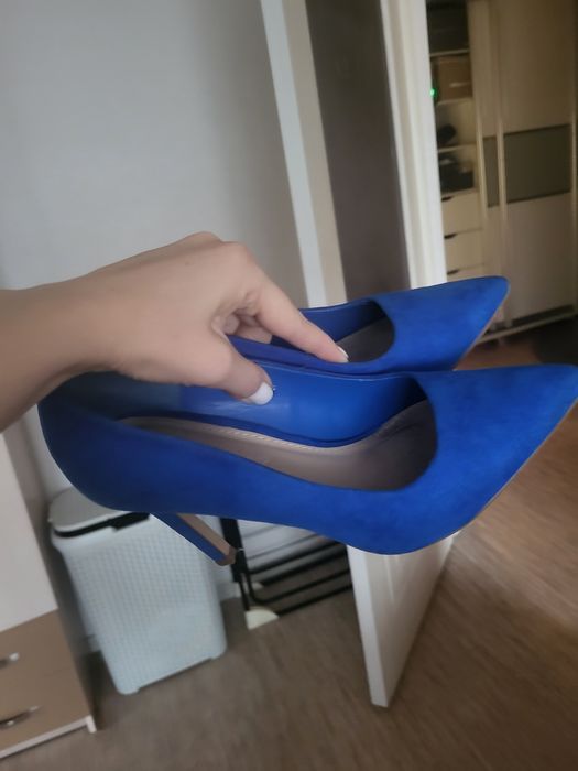 Шикарные туфли на шпильке