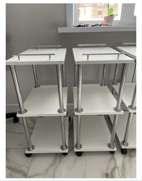 Косметологическая тумба