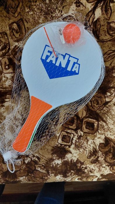 Хилки и топче за игра