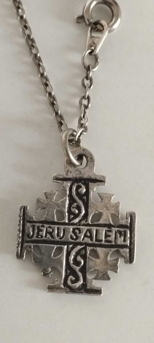 Гердани с перли.Бижутерия,гривни,медальони.