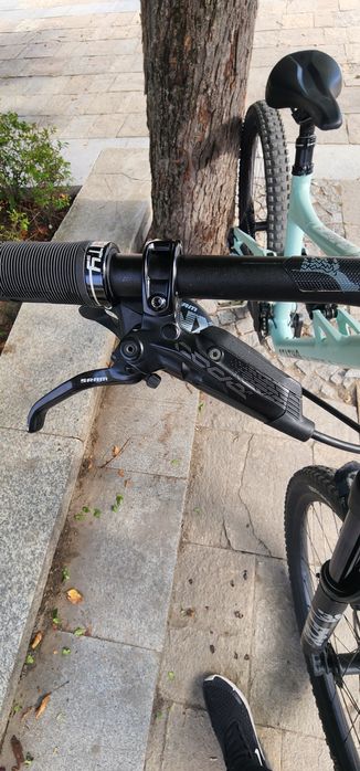 Specialized status 160