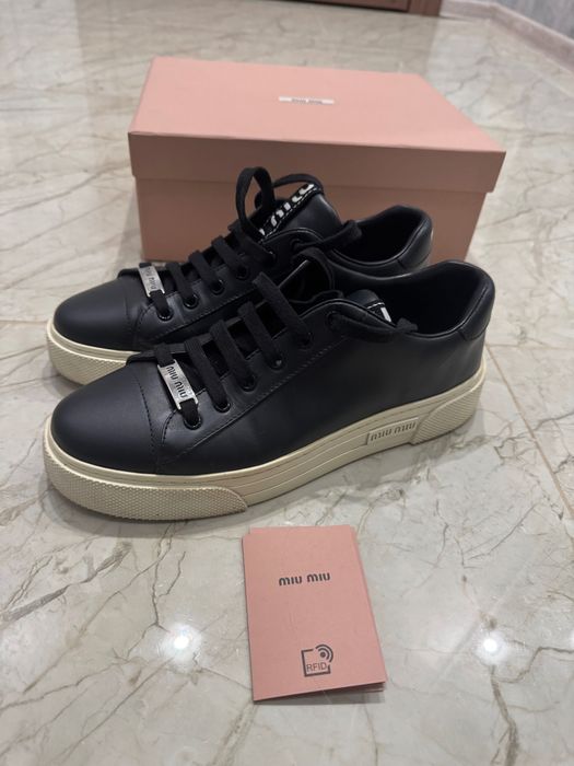 Маратонки Miu Miu