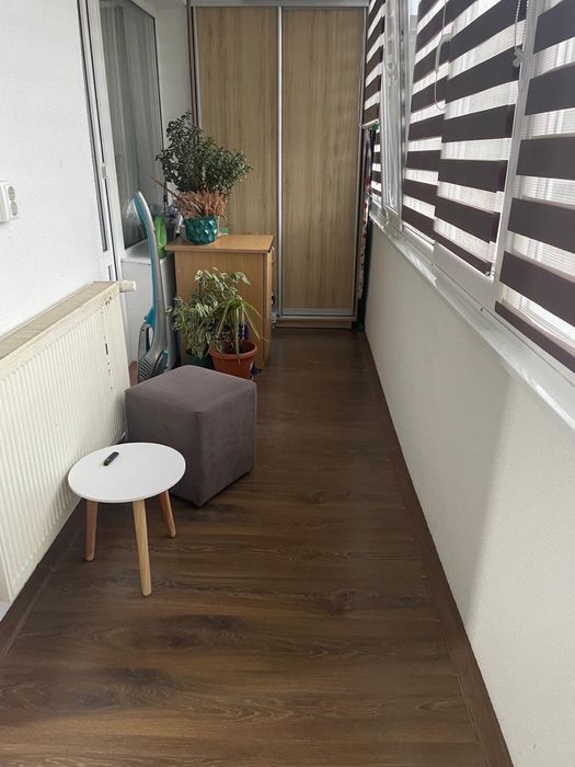 Vand Apartament cu 3 camere