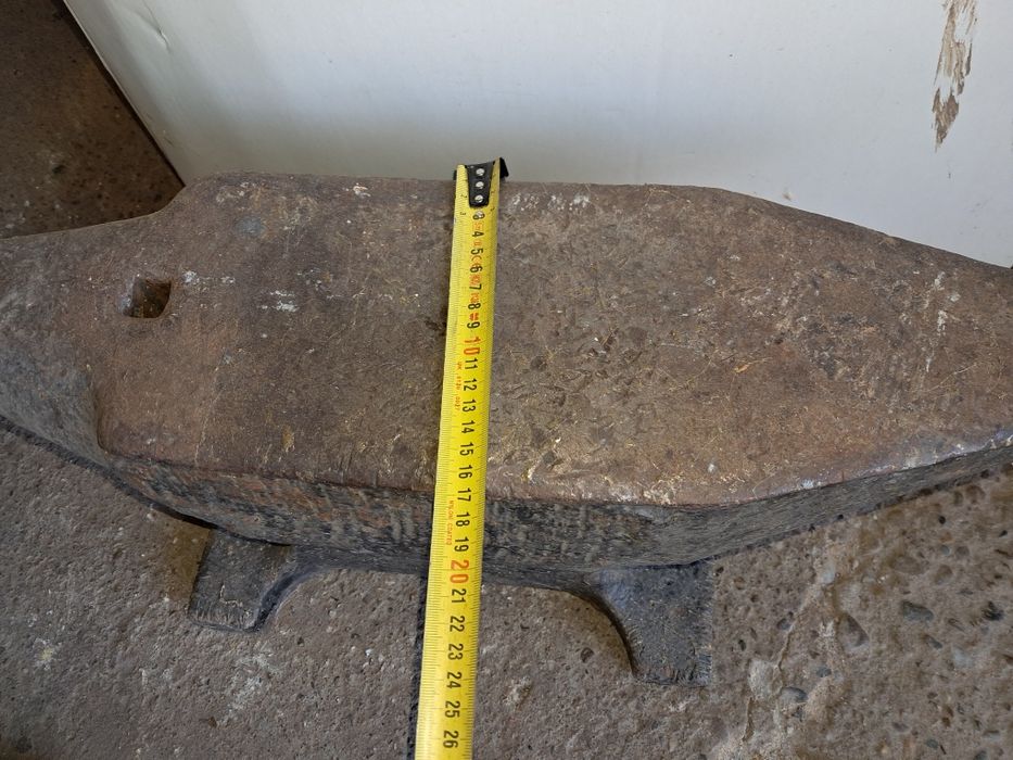 Ковашка наковалня.