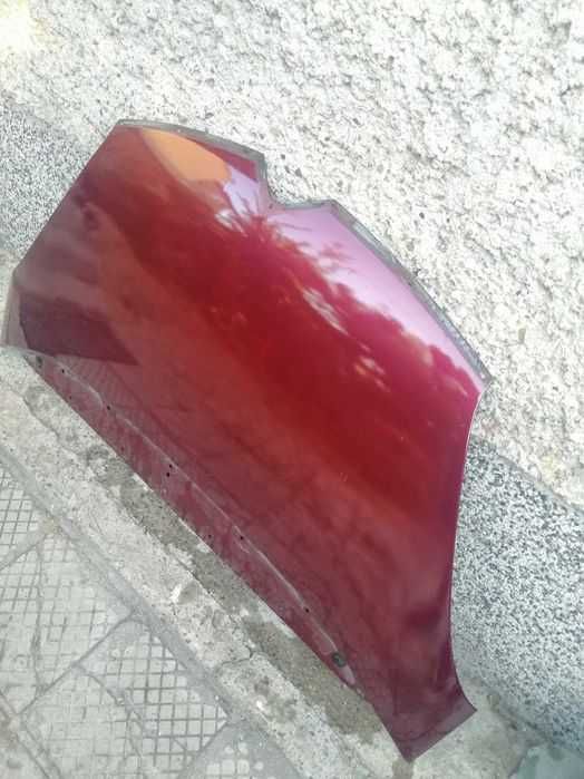 Преден алуминиев капак за Citroën C4 Picasso цвят Бордо