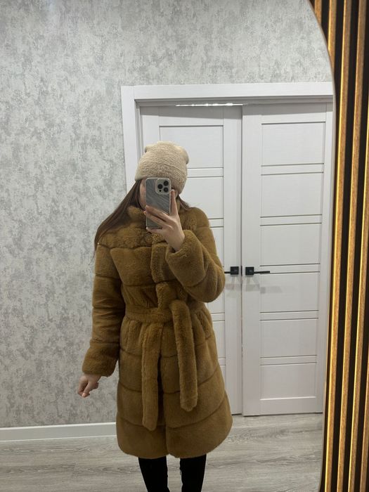 Шуба за 10 тыс. Тг