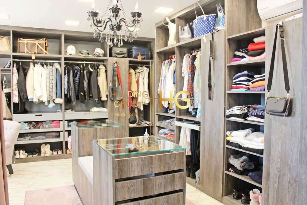 Многостаен в Варна-Гранд Мол Варна площ 239 цена 0