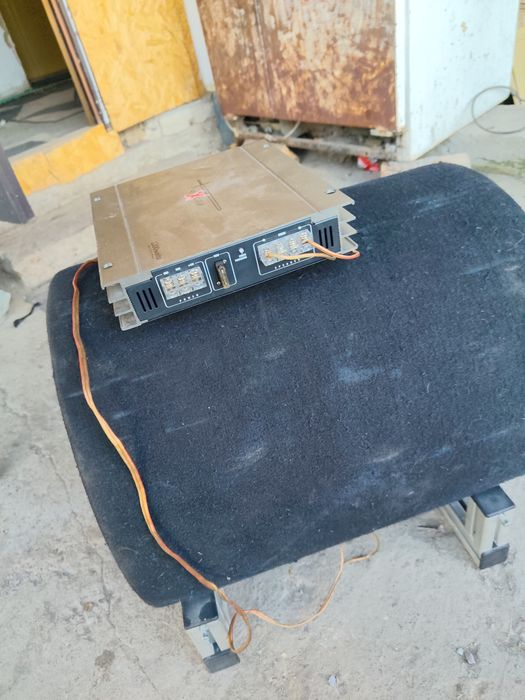 Vând urgent subwoofer auto
