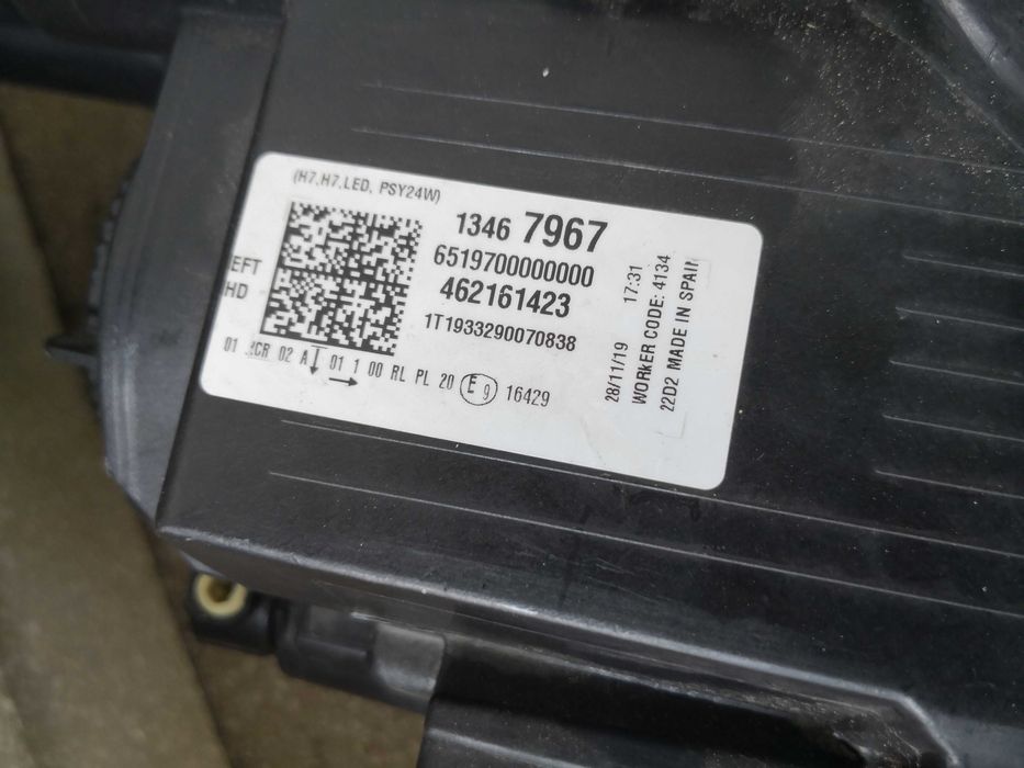 Фарове Opel Crossland X LED/Фар Opel Crossland X/Фар Опел Кросланд Х