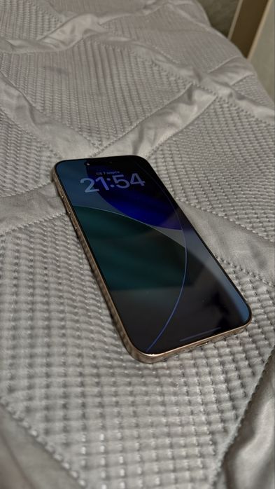 Apple iPhone 16 Pro Max