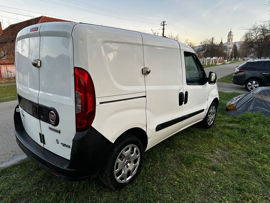 Fiat Dobló 1.4 benzina-metan E6b 2016