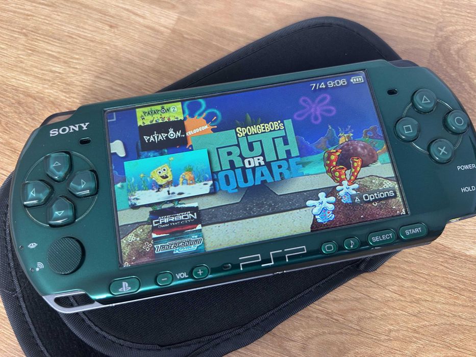 PSP 3000 Spirited Green modată — culoare rara, garantie 12 luni