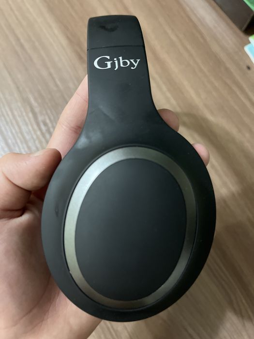 Наушники хорошие Giby