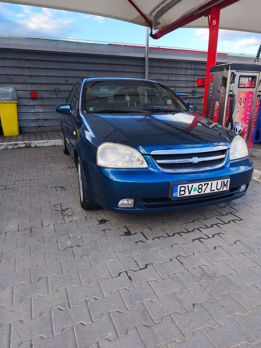 Vând Chevrolet lacetti an 2009