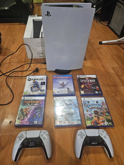 PS 5 Playstation 5   с диск и 6 игри