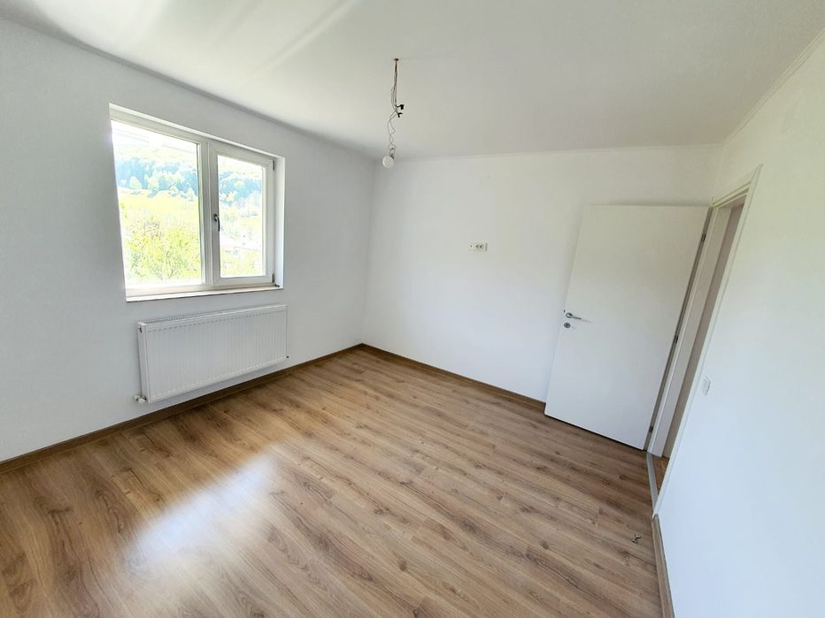 Casa nouă la cheie Curtea de Argeș