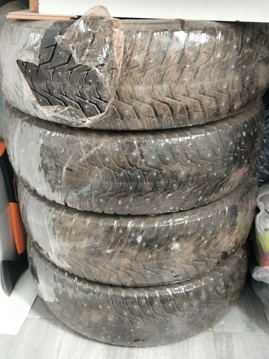 Шины шипованные продаются б/у