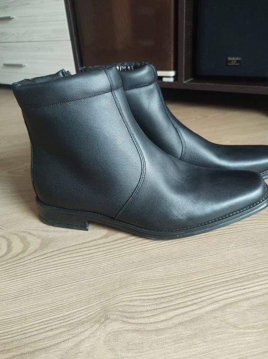 Боти от естествена кожа. Номер 47