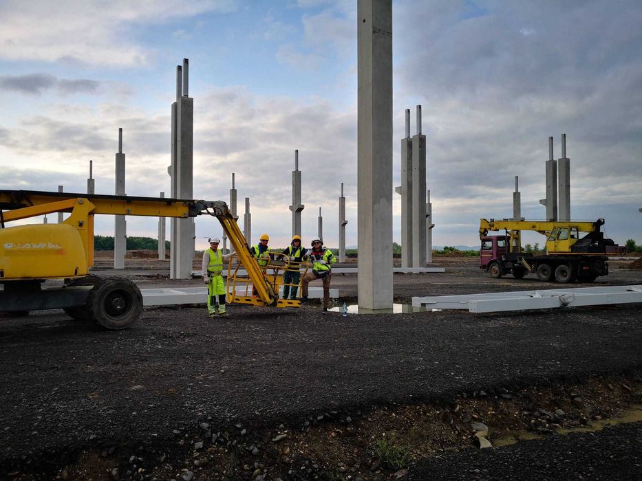 Prestari servicii in constructii - Brasov