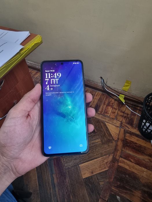 Redmi note 14 8/128gb ideal ochilmagan usta kurmagan aybi yuq tozza