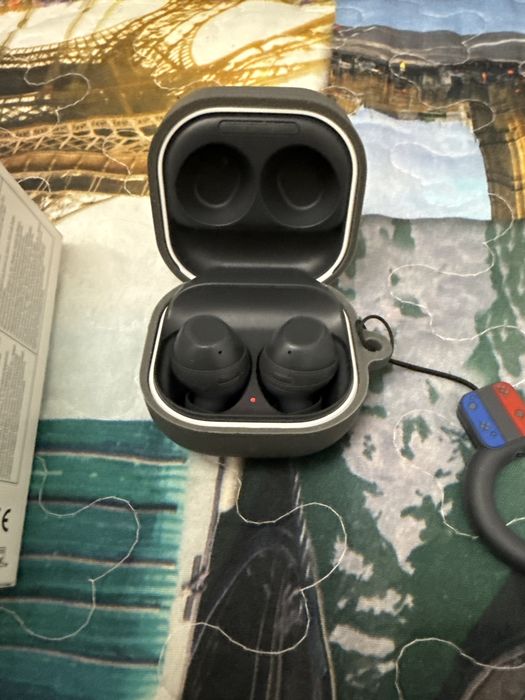 Безпроводные наушники Galaxy Buds FE