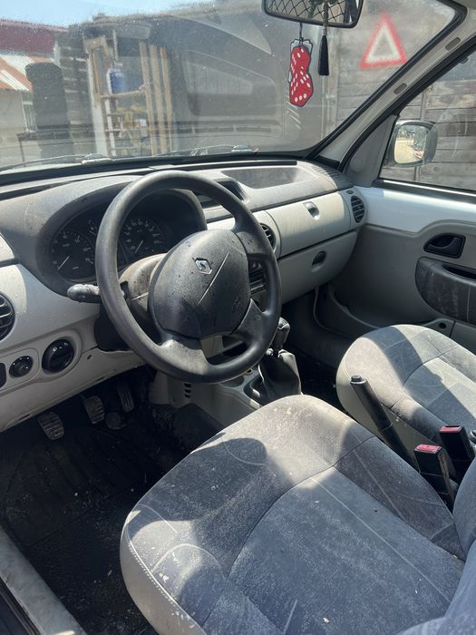 Vand renault kangoo 1.5 dci