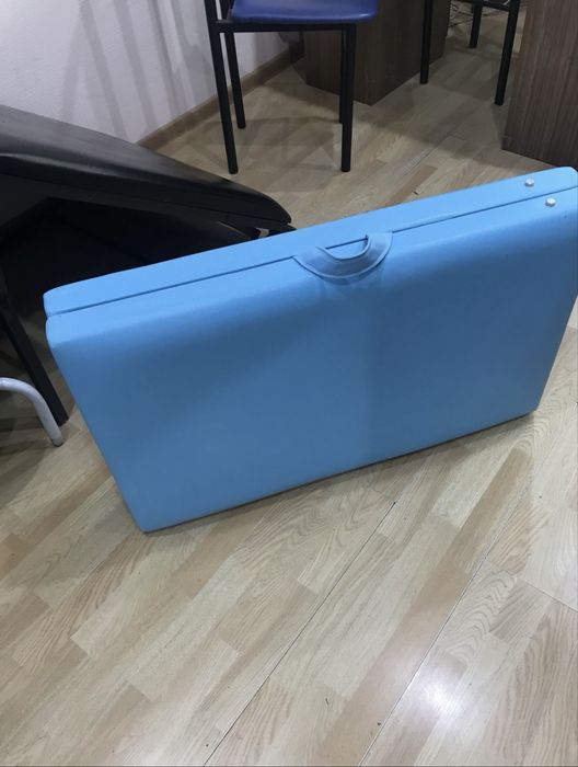 Раскладная кушетка