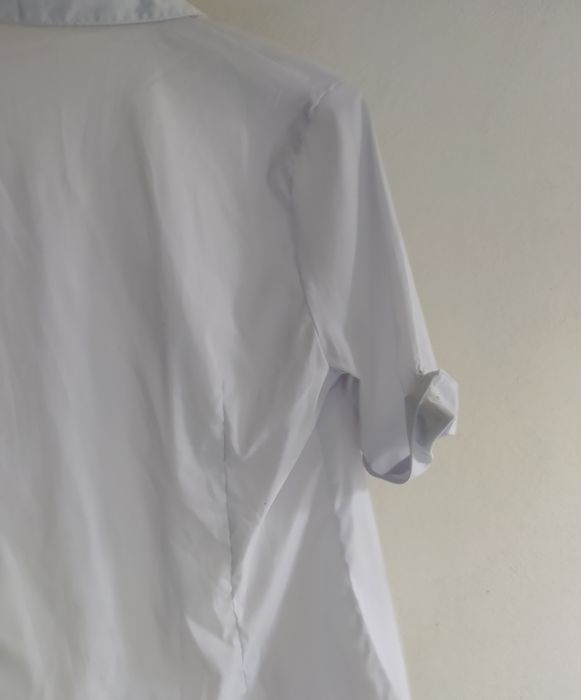 Cămașa elegantă damă