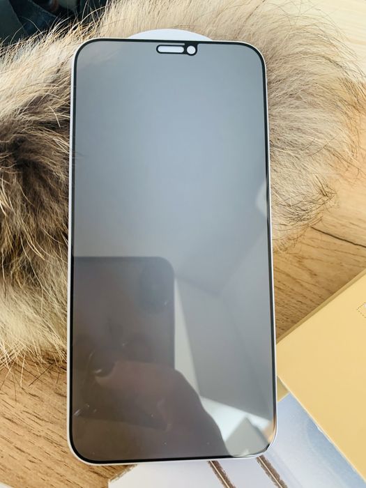 Калъфи,кейсове,стълка,магнитни зарядни за iPhone и др.