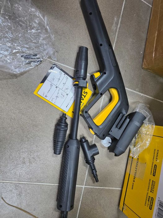 Aparat de spalat cu presiune STANLEY, 1900W, SXPW19BE