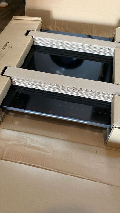 Plită cu inducție IKEA 7350W Nouă