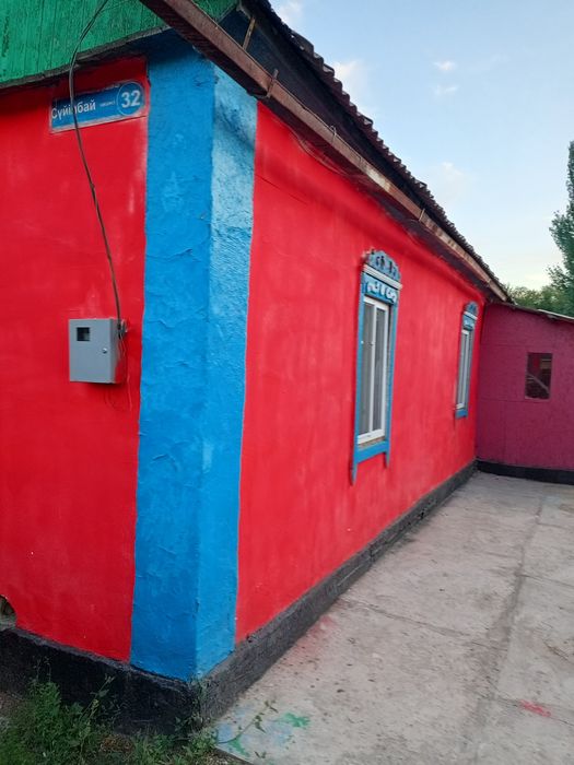 Продам дом. Из 4 комнат.