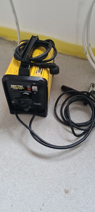 Aparat de sudat invertor Def/Tec 130A