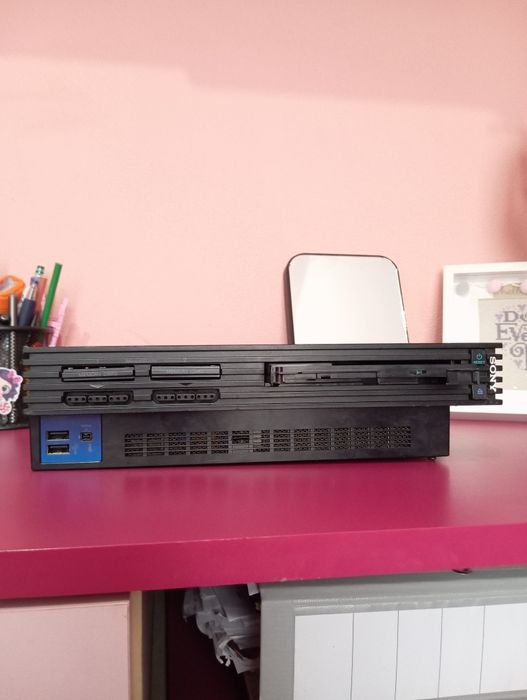 PS2 nefuncțional+ controller