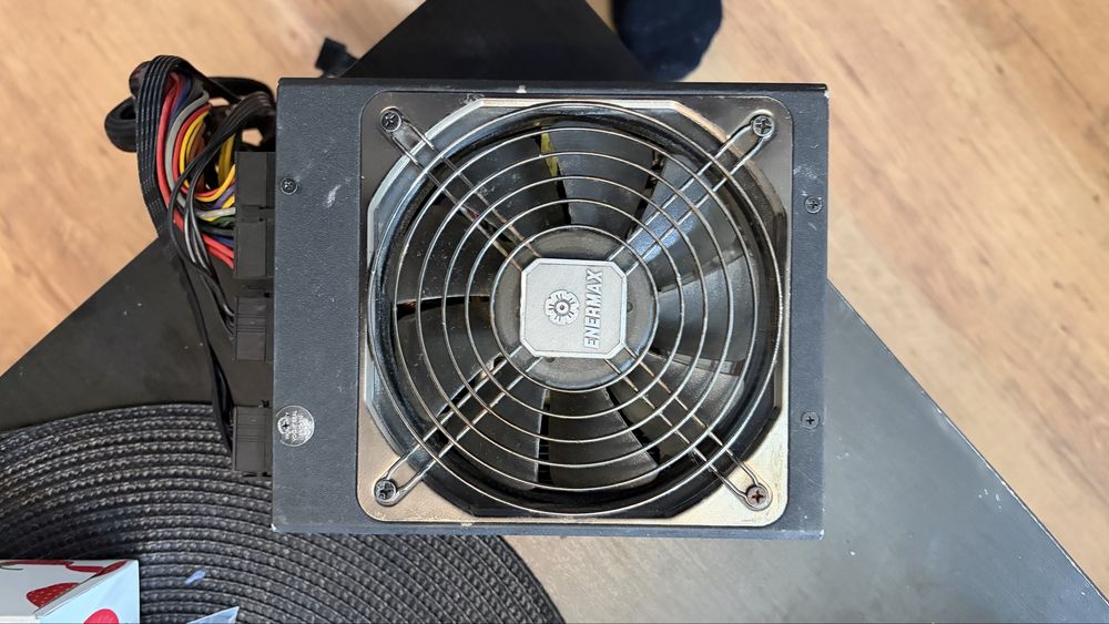 Sursa pc platimax emp1350 modulara 1350w
