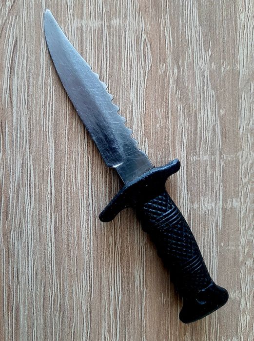 Ретро,кухненски уред от80 и ретро стомна  -те год, Декоративно ножче и