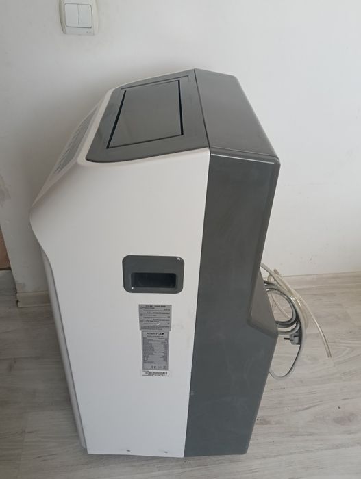 Vând Aer Condiționat Mobil 10.000btu