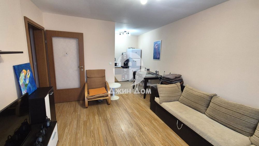 Продава се Двустаен апартамент в Свети Влас - 65 кв.м за 640 €/кв.м - Снимка #1