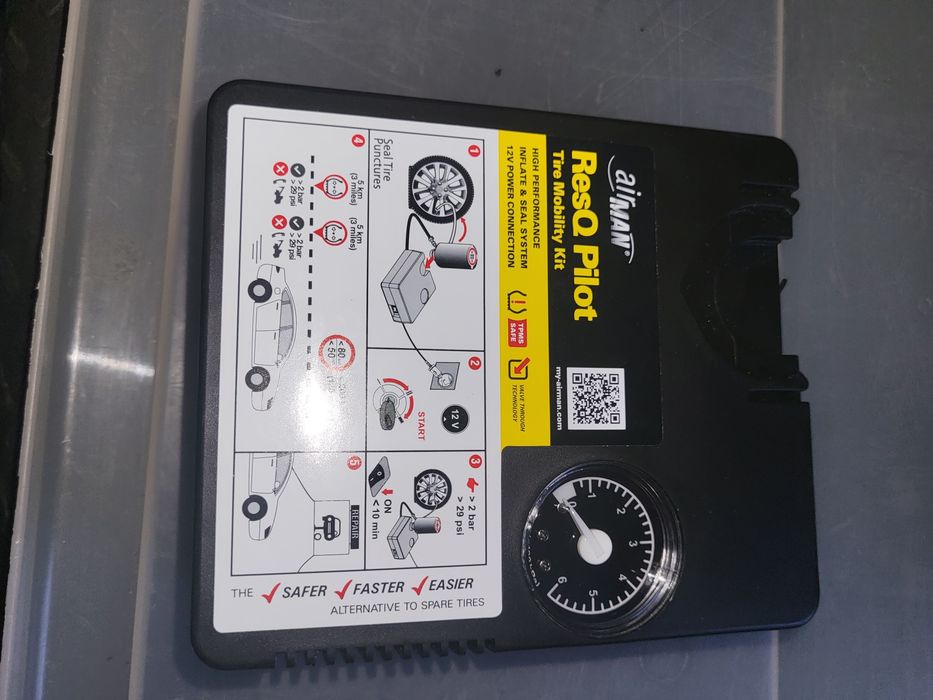 Compresor auto cu alimentare12 V