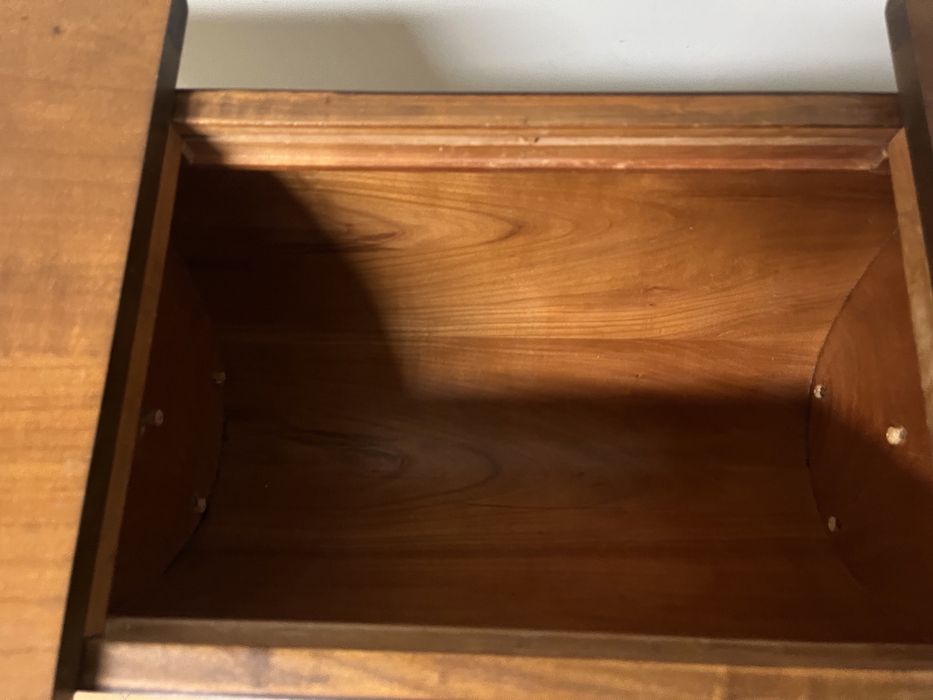 Помощна маса / 50-те