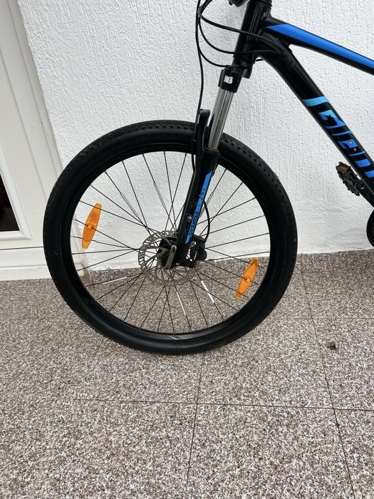 Bicicleta Giant 27.5 Frane Hidraulice