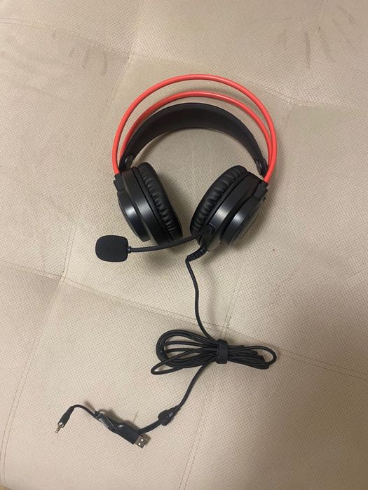 Продам игровой наушник