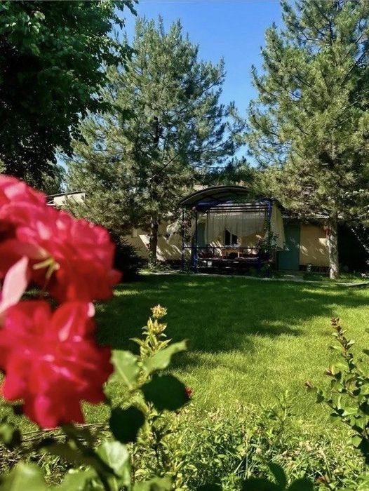 Продаётся дачный участок