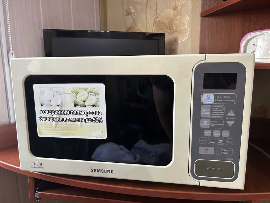 Продаеться микроволновка