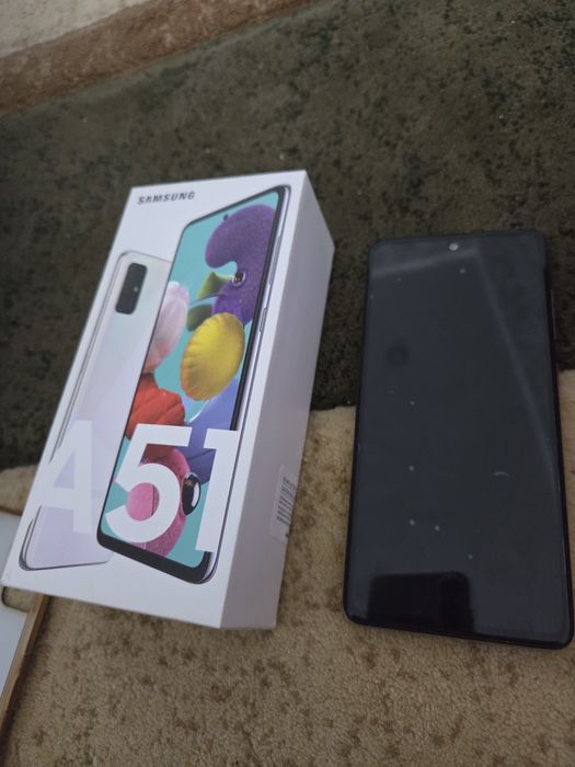 Продам Samsung A51 128Gb в белом цвете