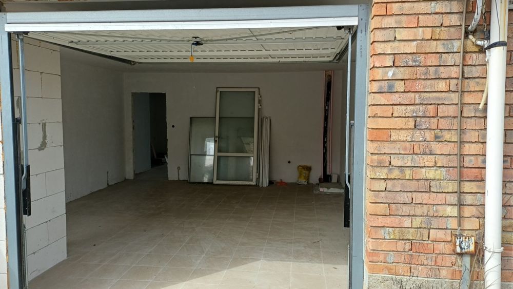 Продава се Двустаен апартамент в Ахтопол - 70 кв.м за 765 €/кв.м - Снимка #13